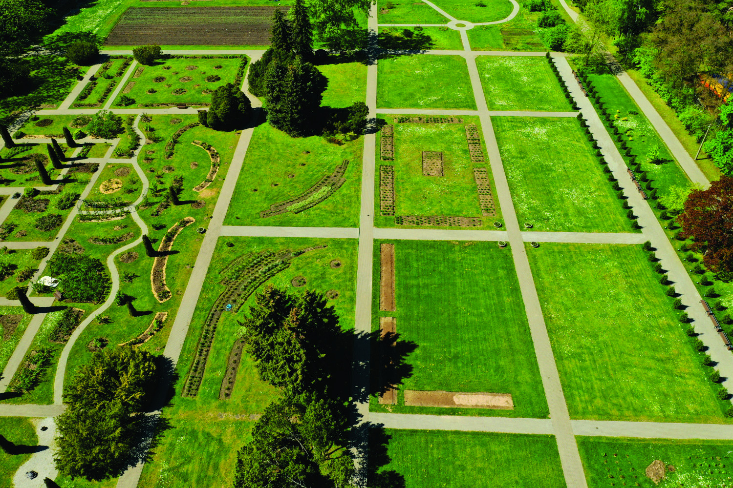 Plots/Land