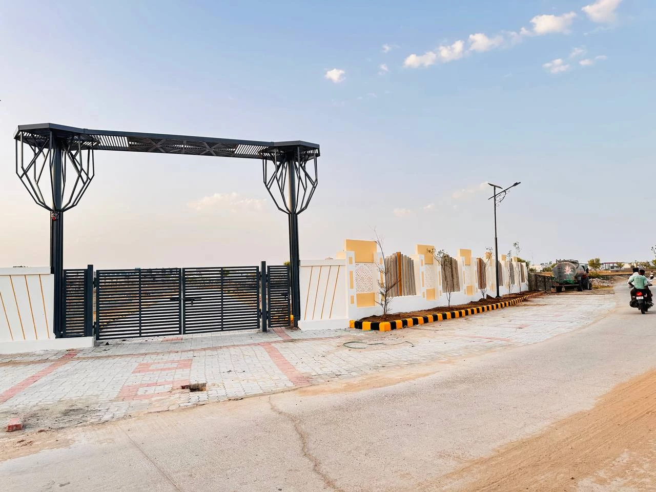 Premium Gated Plots Main Bagru Market