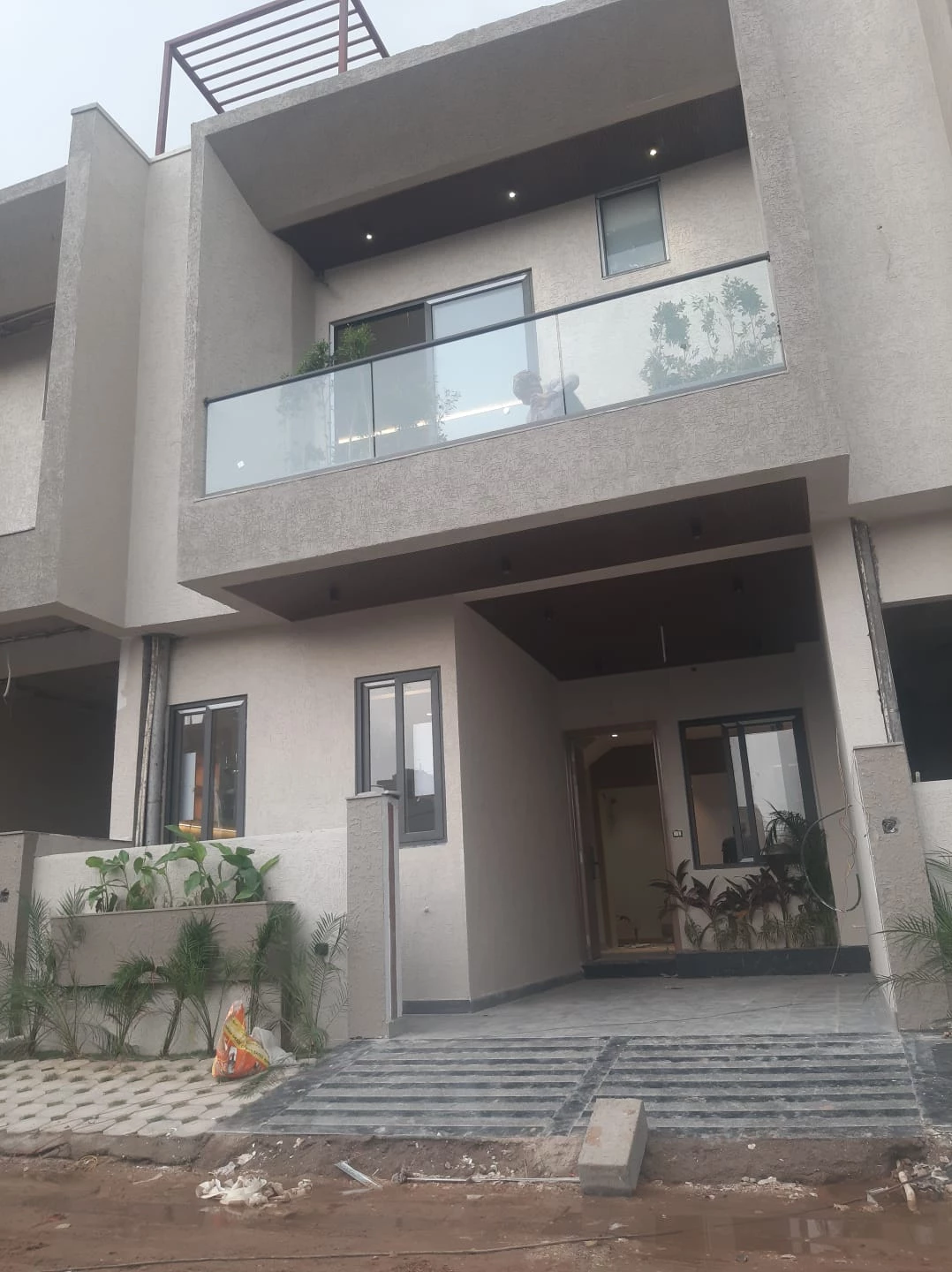 Amrapali Villa