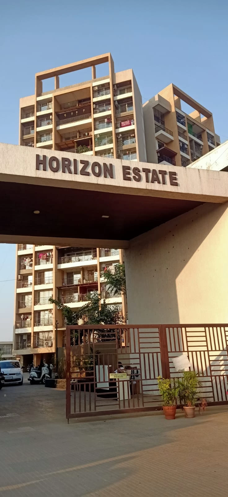 Fully Furnished 2BHK Luxury Flat