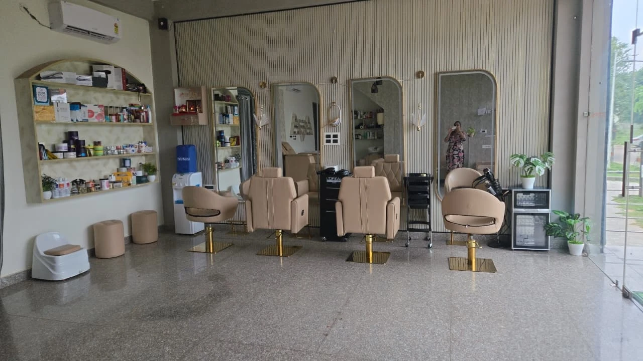 video-thumb