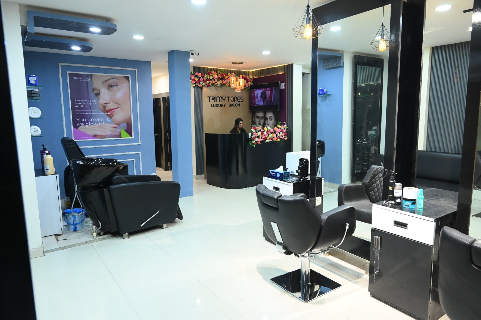 Trimy Tones Luxury Saloon